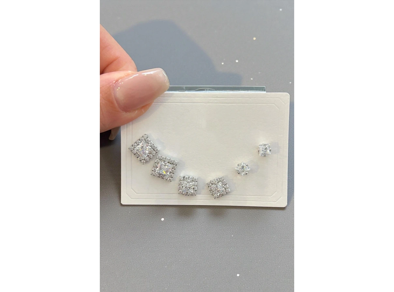 6lı Gümüş Renk Taş Detaylı 14k Altın Kaplama Küpe Set