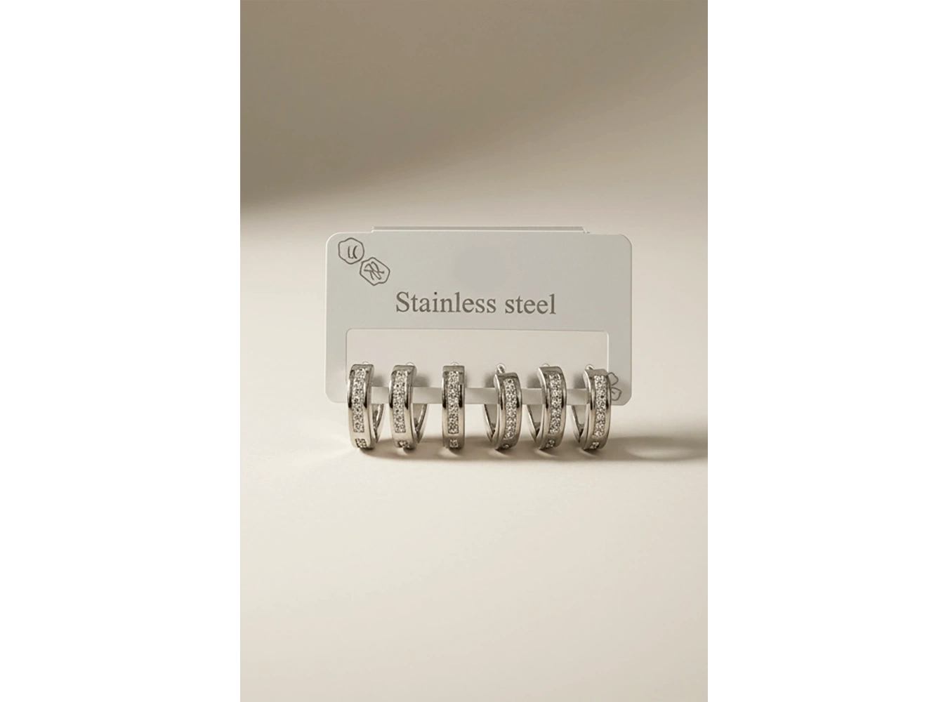 6lı Gümüş Renk Taş Detaylı Çelik Küpe Set