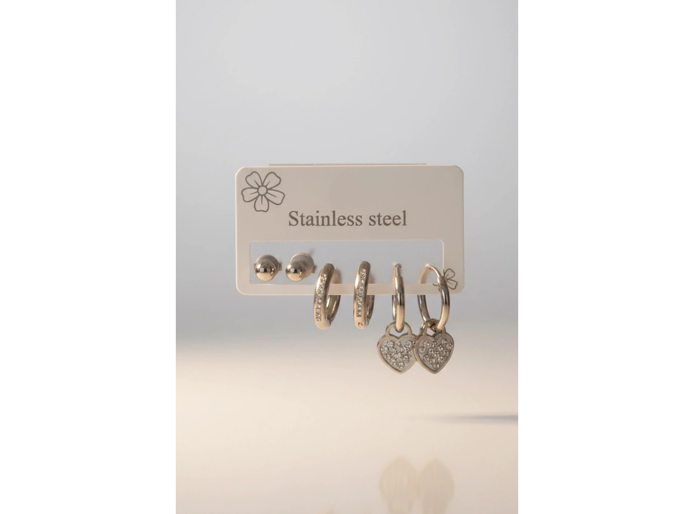 6lı Gümüş Renk Taş Detaylı Çelik Küpe Set