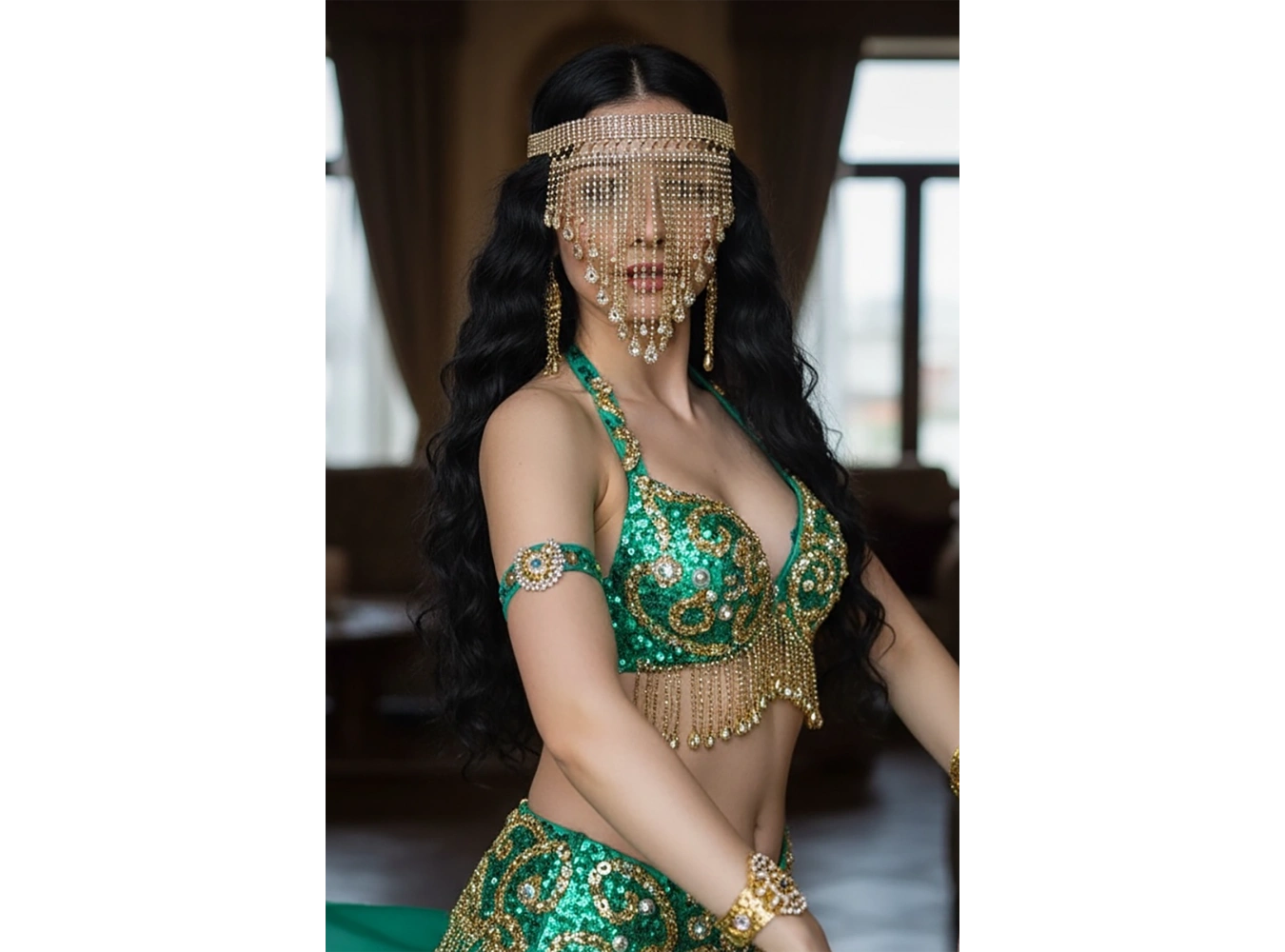 Altın Renk Taş Detaylı Dansöz Maskesi