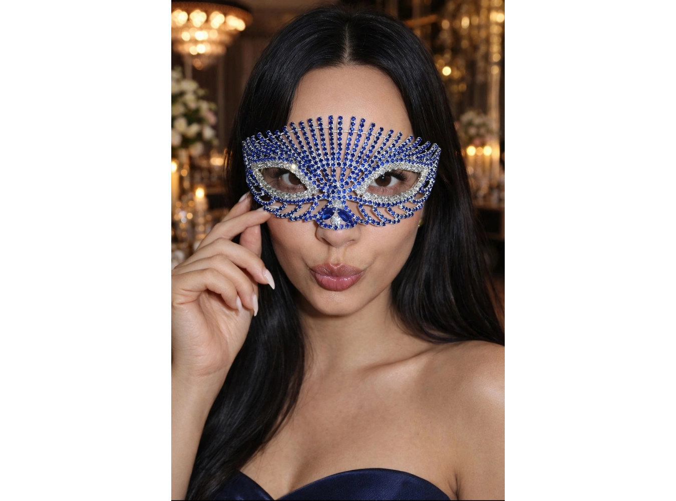 Gümüş Renk Mavi Taş Detaylı Tasarım Parti Maskesi