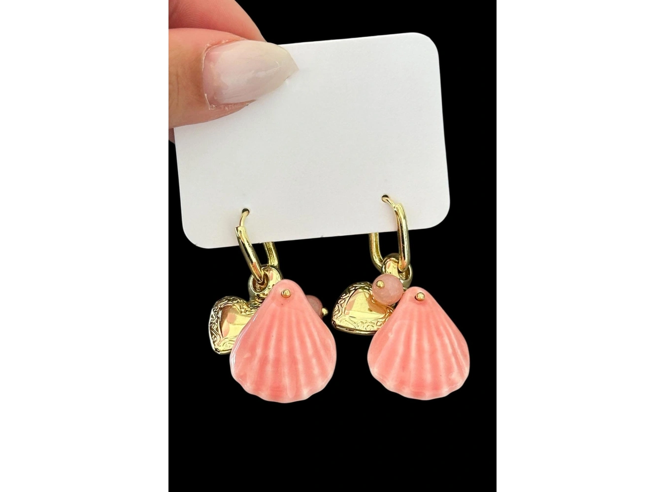 Altın Ve Pembe Renk Deniz Kabuğu Figürlü Küpe (Çift)