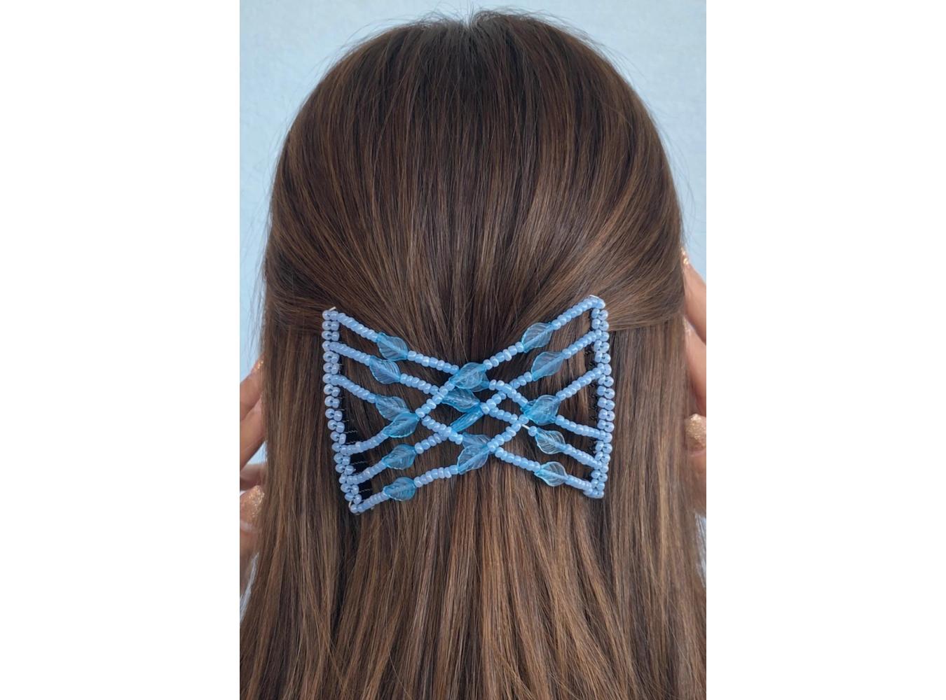 Mavi Renk Yaprak Figürlü Tel Tarak Toka