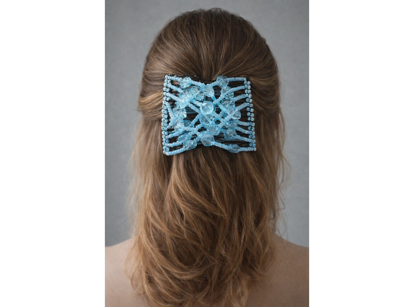 Mavi Renk Deniz Kabuğu Figürlü Tel Tarak Toka