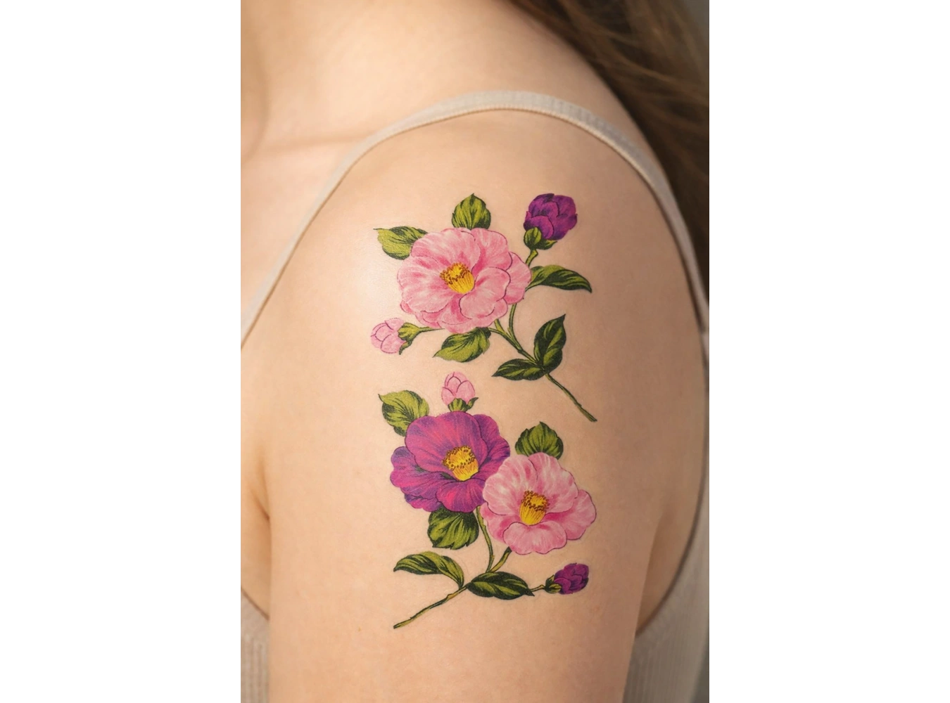 Geçici Çiçek Figürlü Dövme Tatto