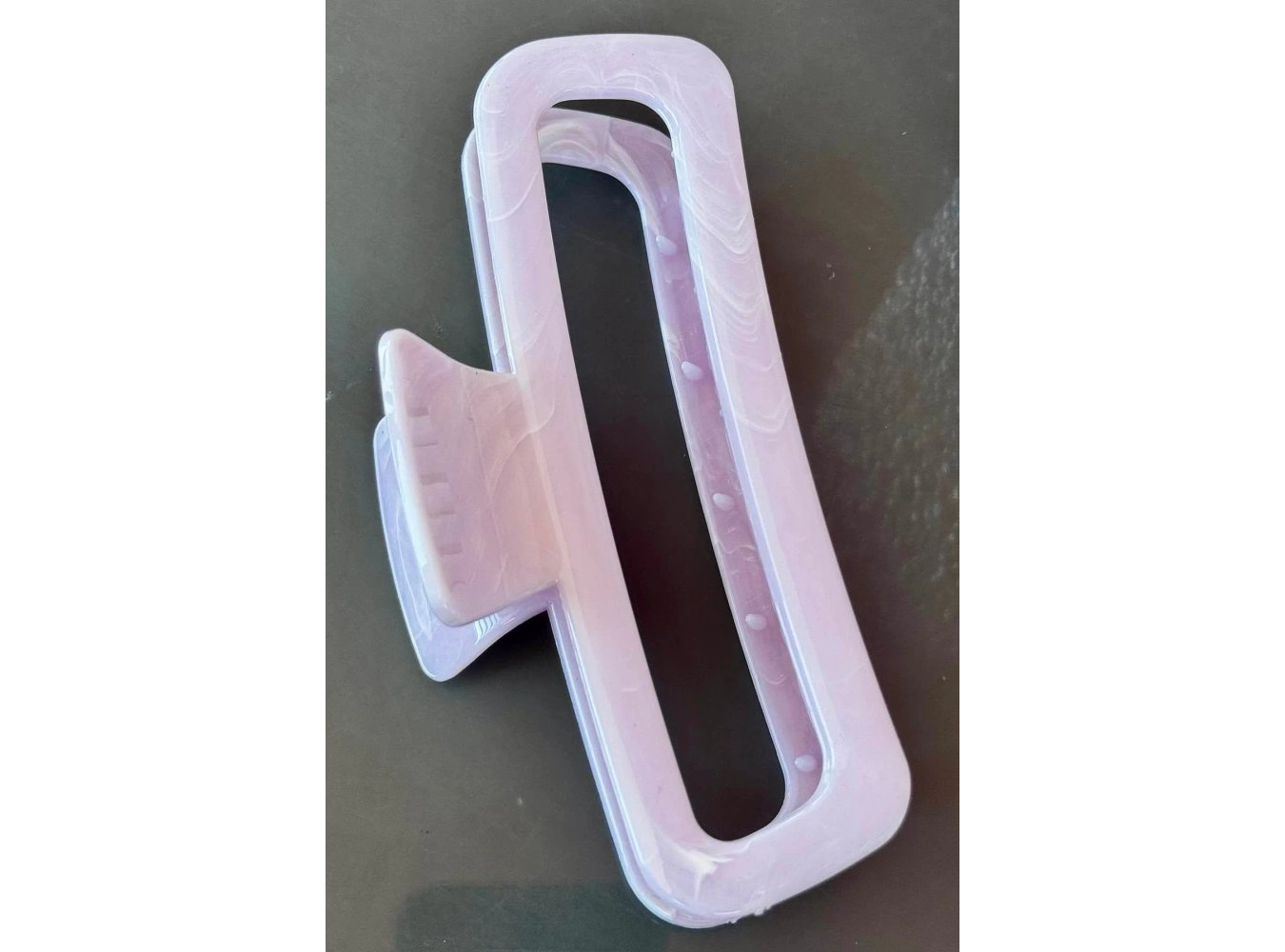 Açık Pembe Renk Mermer Desenli Kemik Mandal Toka