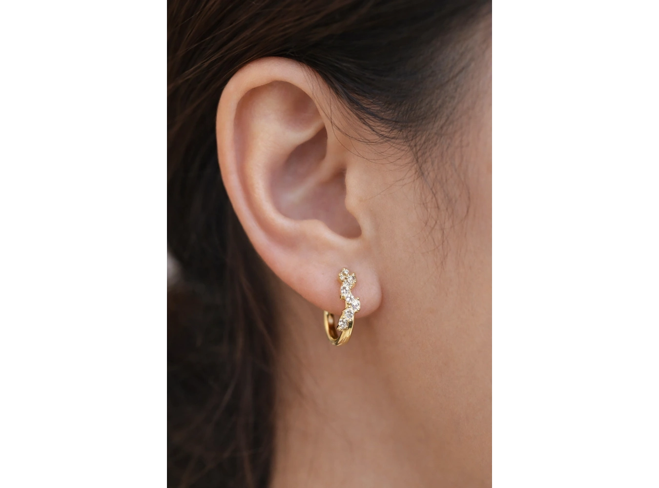 Altın Renk 14K Altın Kaplama Taş Detaylı Xuping Küpe (Çift)