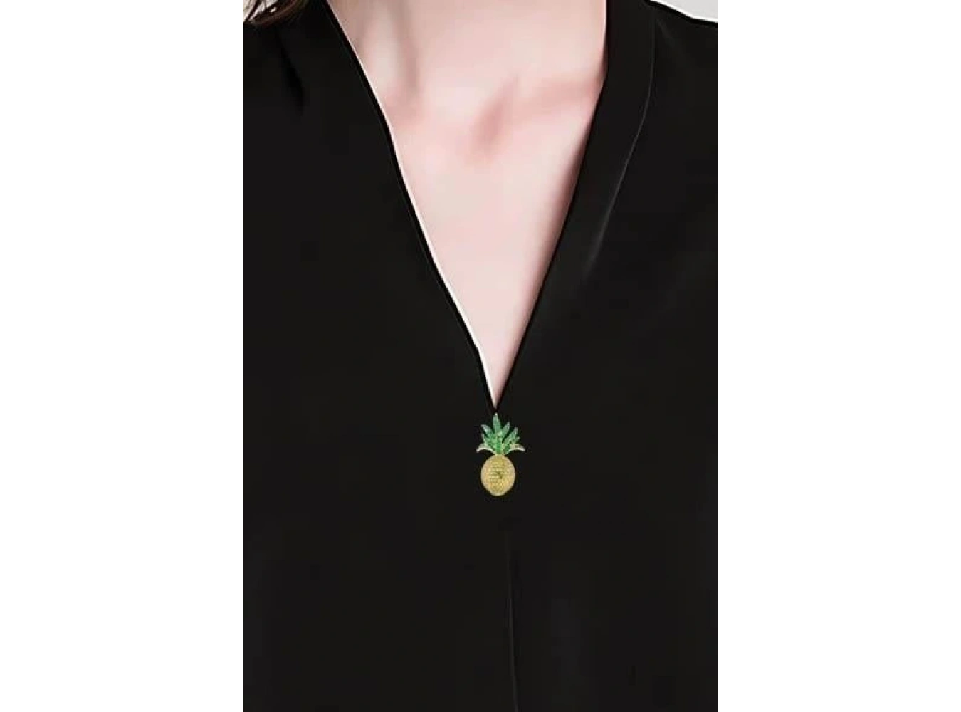 Altın Renk Ananas Figürlü Taş Detaylı Broş