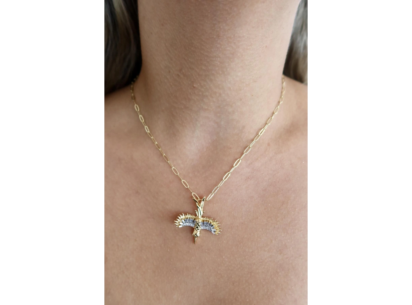 Altın Renk Anka Kuşu Figürlü YSX Kolye