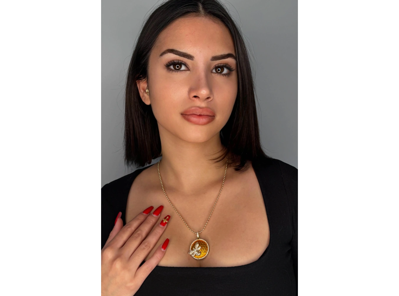 Altın Renk Arı Figürlü 14K Altın Kaplama VİP Kolye