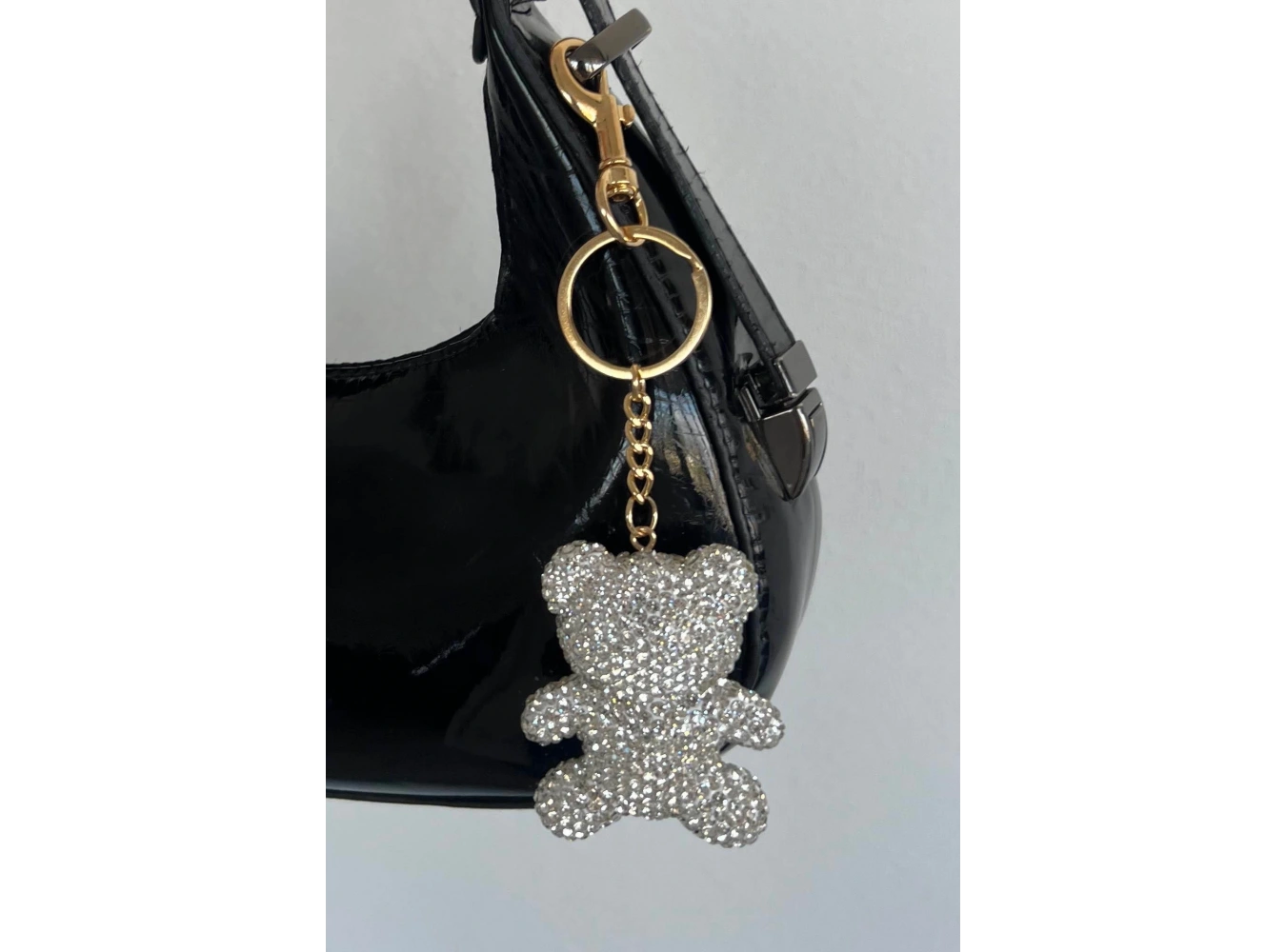 Altın Renk Ayıcık Figürlü Gümüş Renk Taş Detaylı Çanta Charm/ Anahtarlık