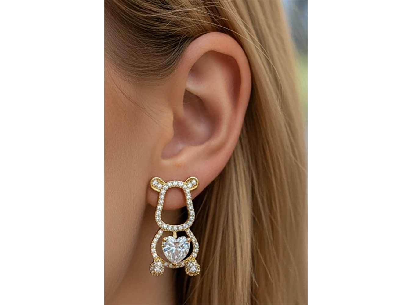 Altın Renk Ayıcık Figürlü Taş Detaylı 14K Altın Kaplama Küpe (Çift)