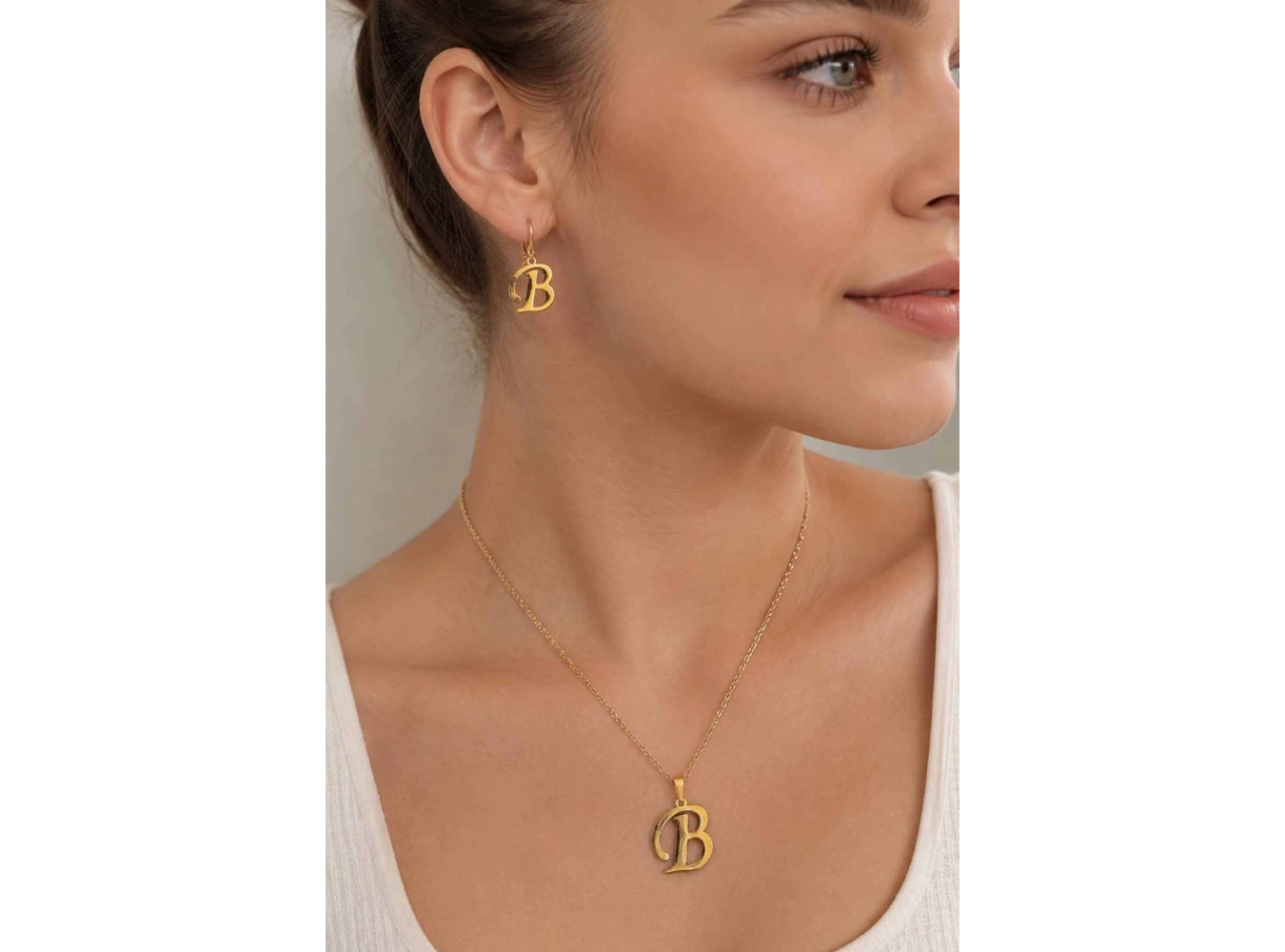 Altın Renk B Harfli Çelik Kolye/Küpe Set