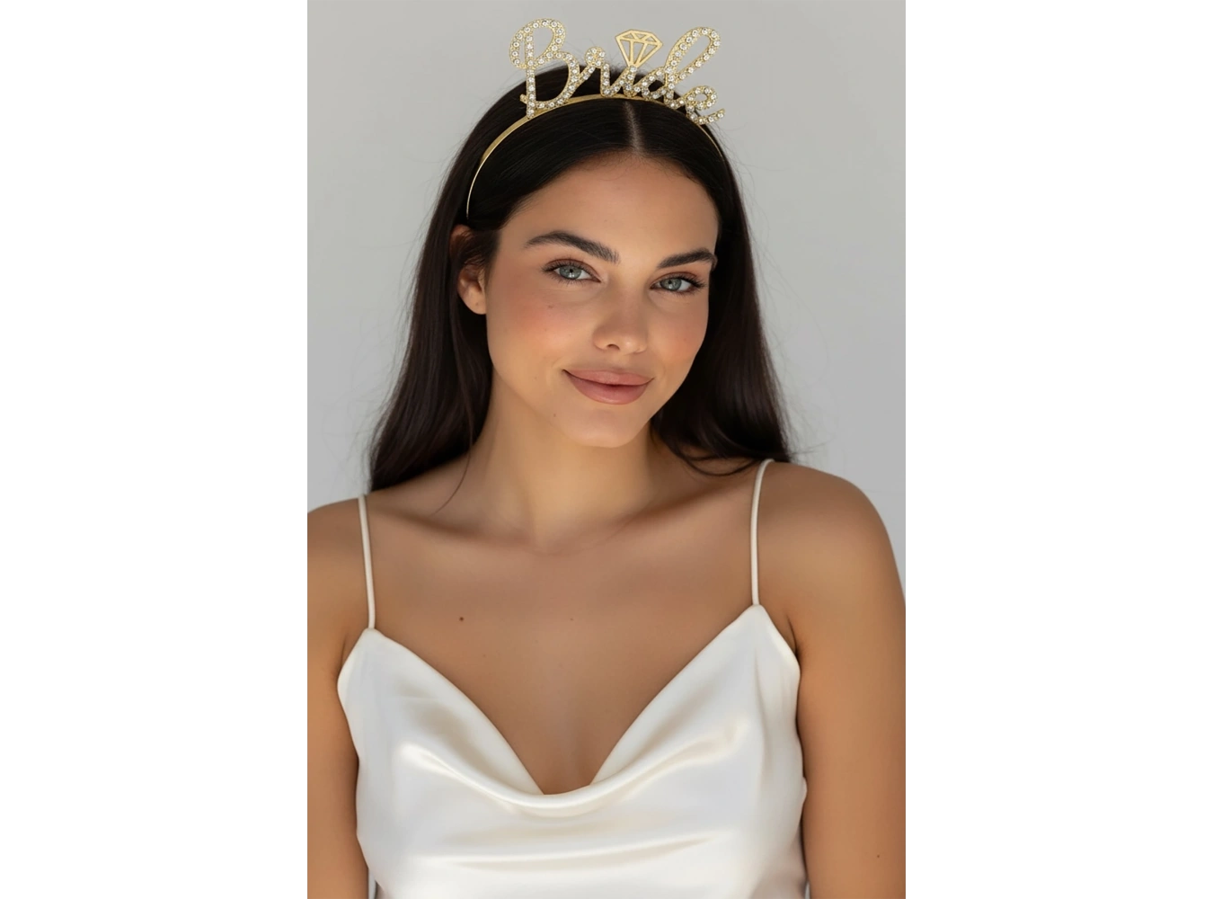 Altın Renk Bride Yazılı Taş Detaylı Taç