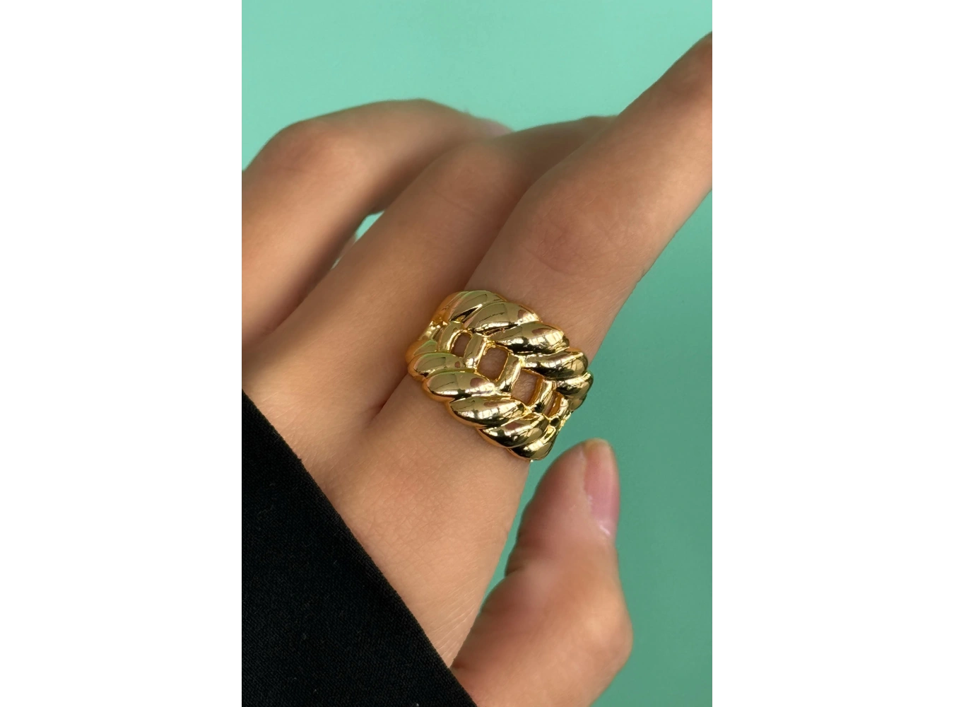 Altın Renk Burgu Detaylı Metal Ayarlanabilir Yüzük