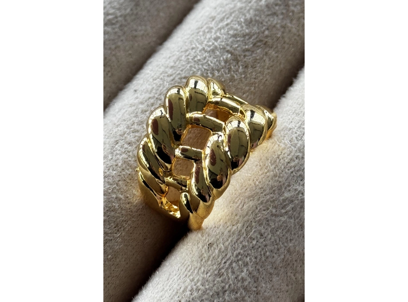 Altın Renk Burgu Detaylı Metal Ayarlanabilir Yüzük