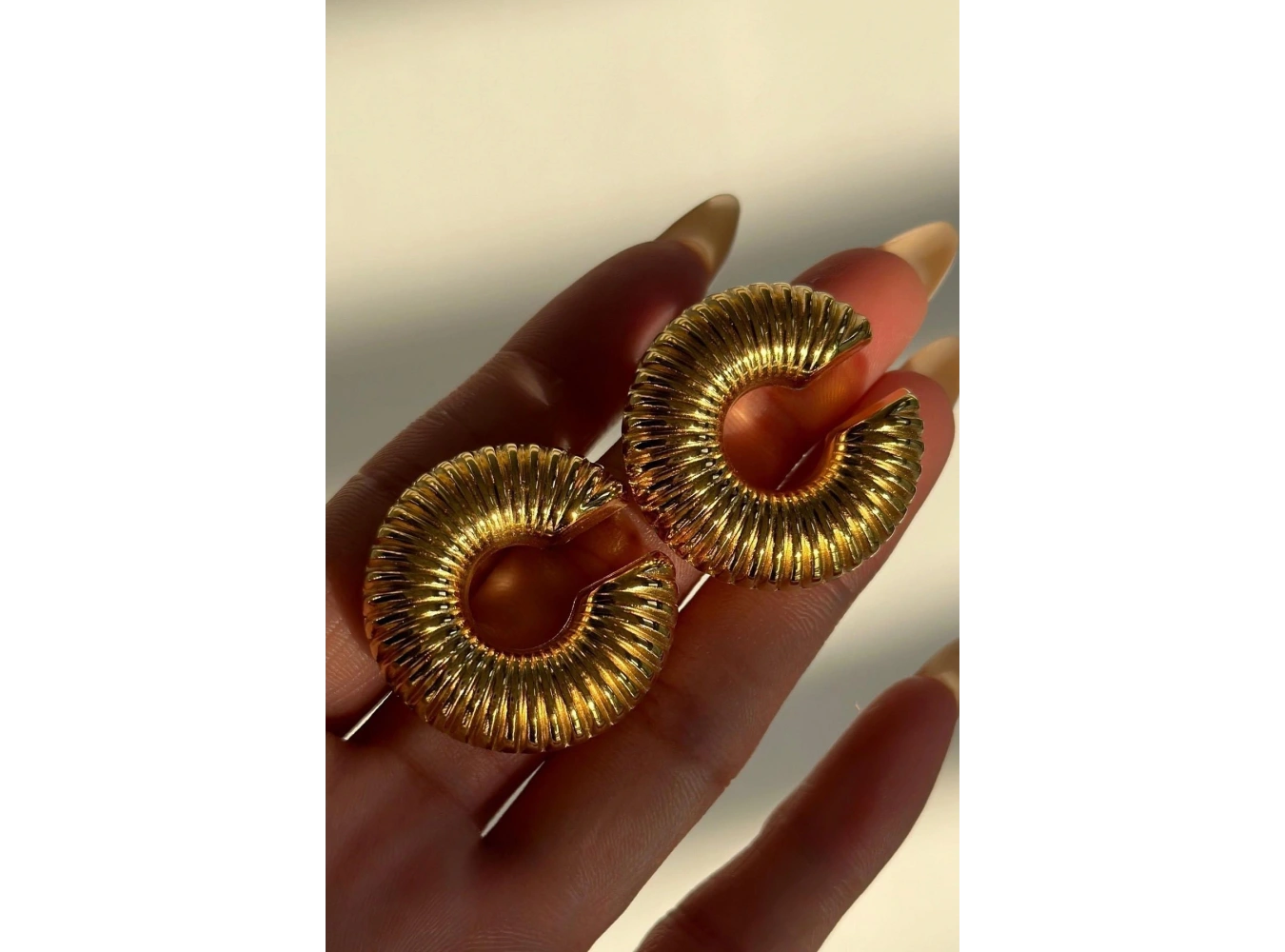 Altın Renk Çelik Ear Cuff (Çift)