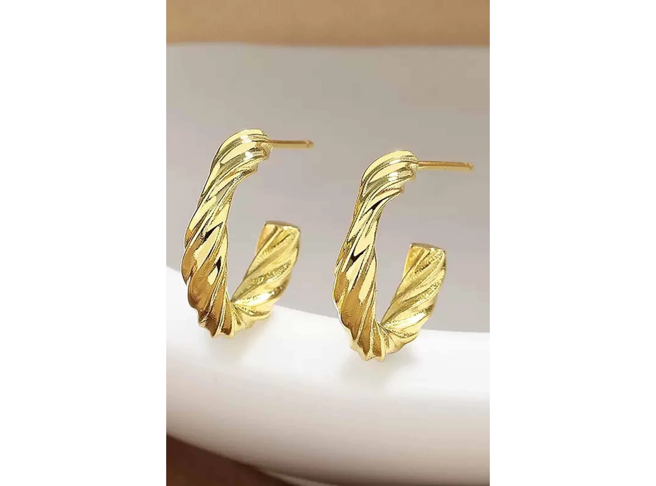 Altın Renk Çelik Halka Küpe (Çift)