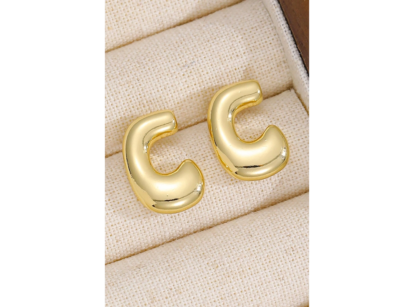 Altın Renk Çelik Küpe (Çift)