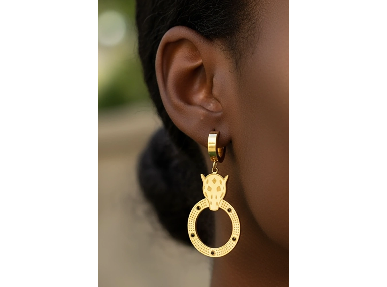 Altın Renk Çelik Küpe (Çift)