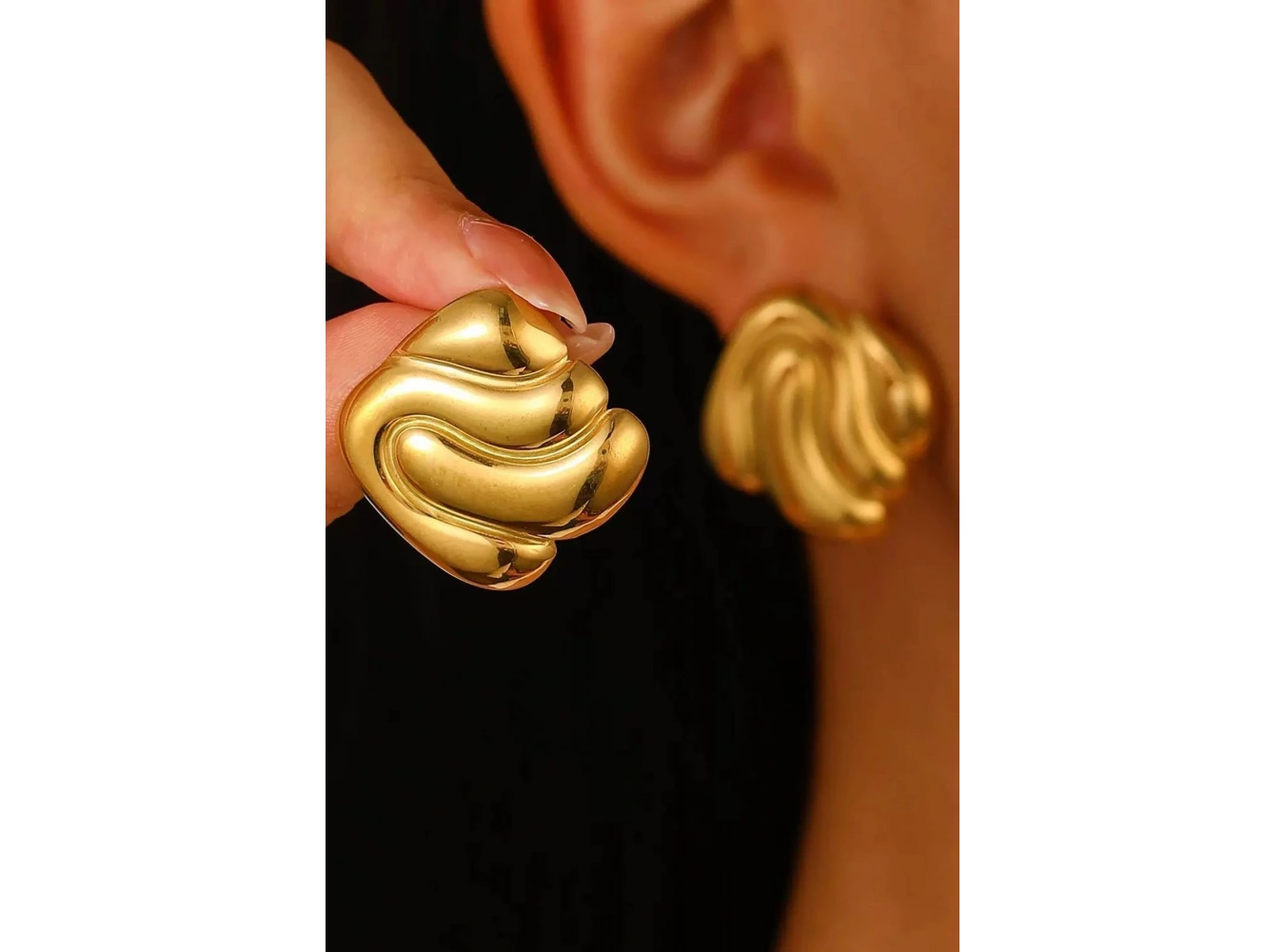 Altın Renk Çelik Küpe (Çift)