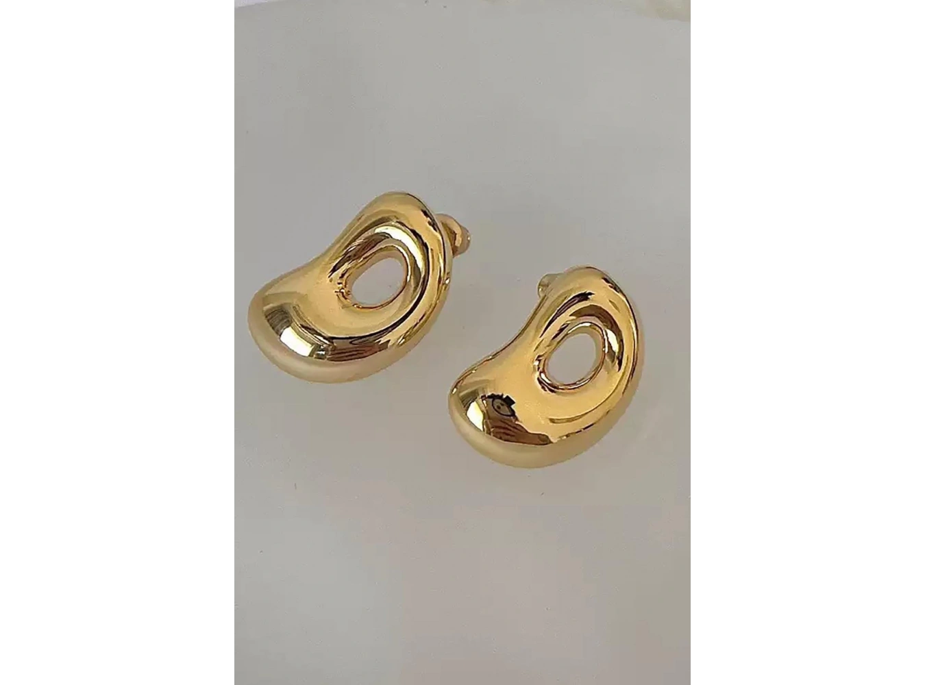 Altın Renk Çelik Küpe (Çift)