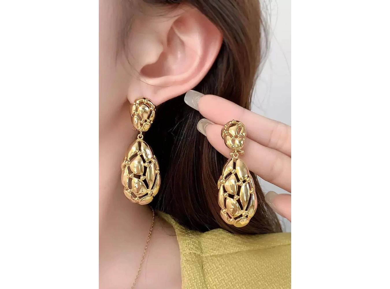 Altın Renk Çelik Küpe (Çift)