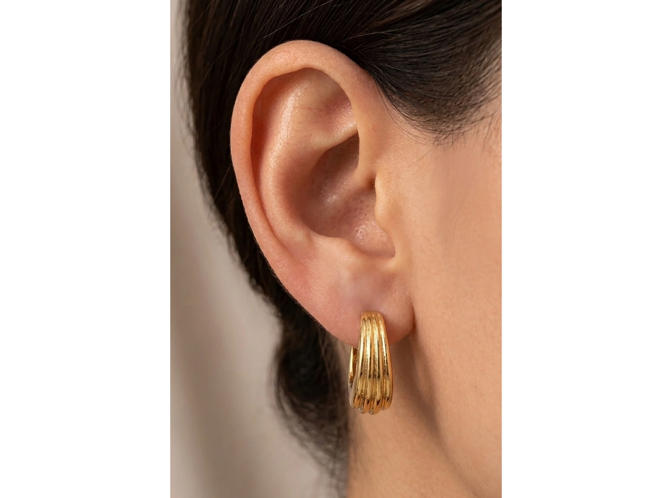 Altın Renk Çelik Küpe (Çift)