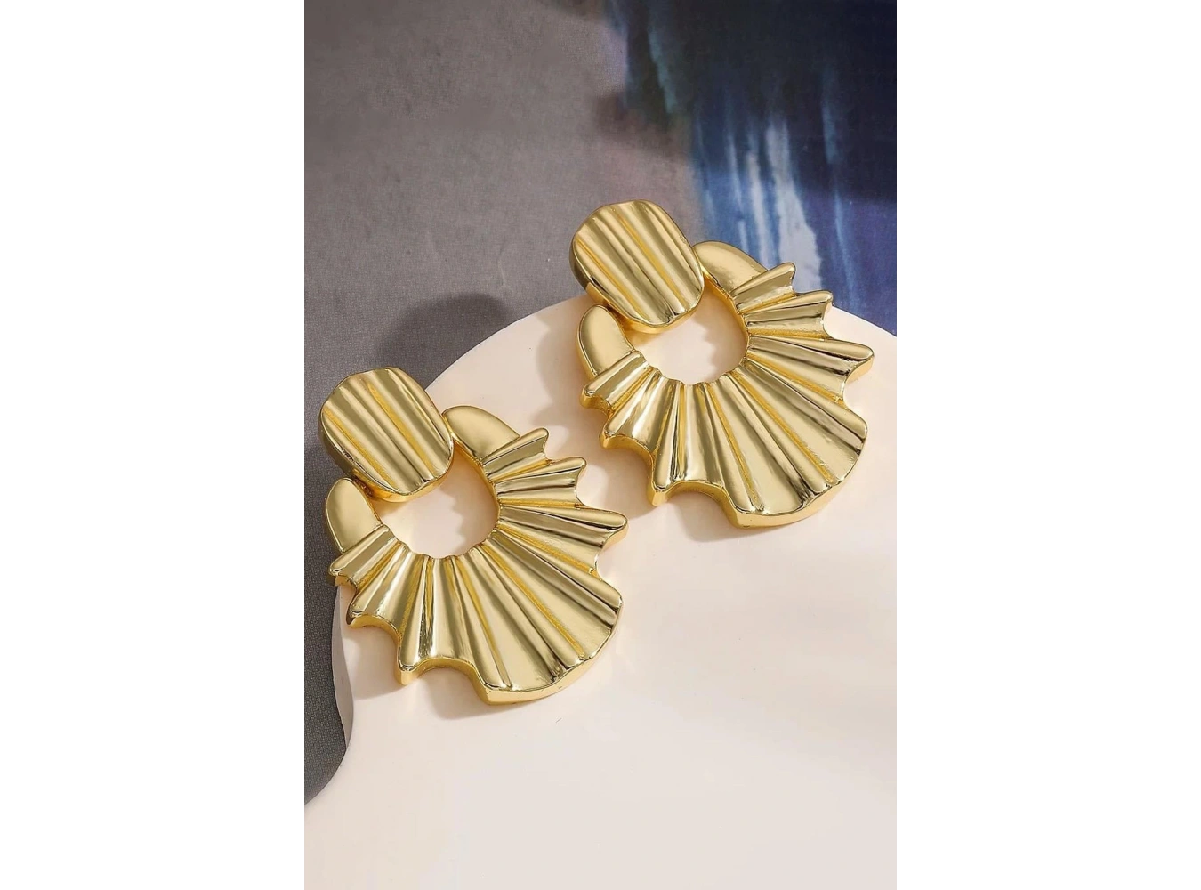 Altın Renk Çelik Küpe (Çift)