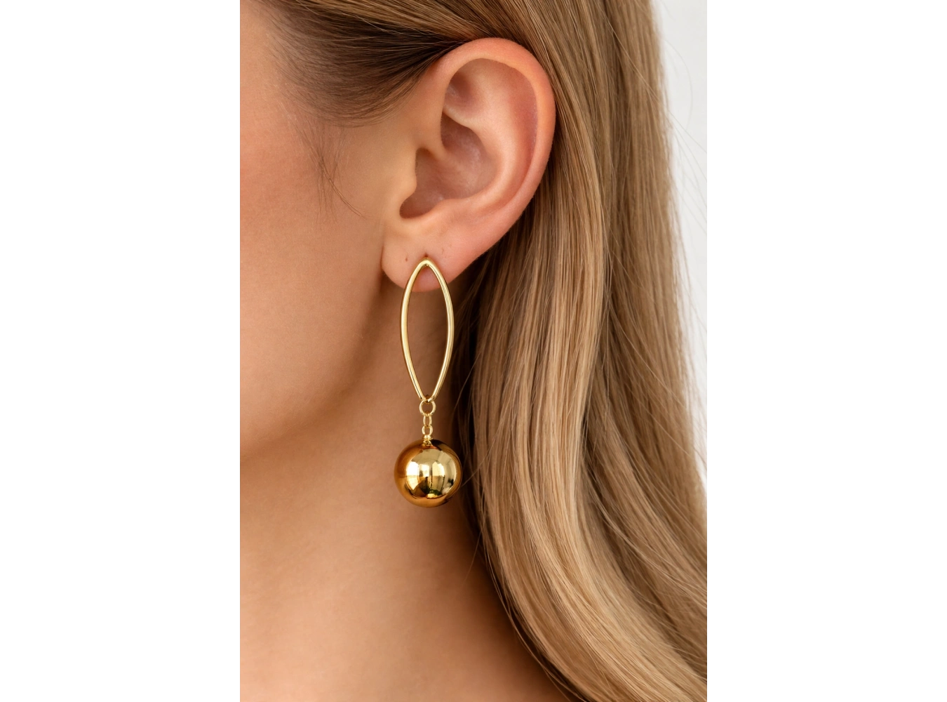 Altın Renk Çelik Küpe (Çift)