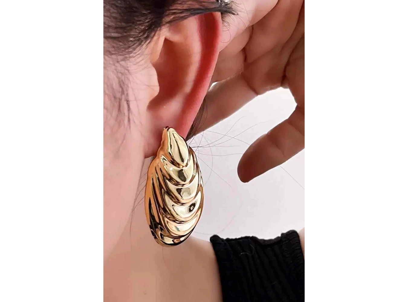 Altın Renk Çelik Küpe (Çift)