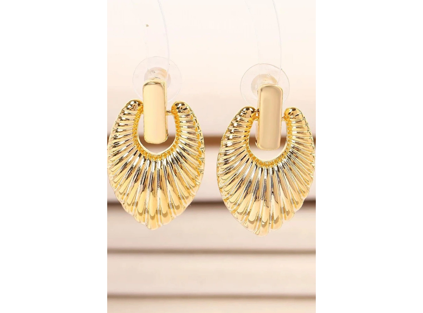 Altın Renk Çelik Küpe (Çift)