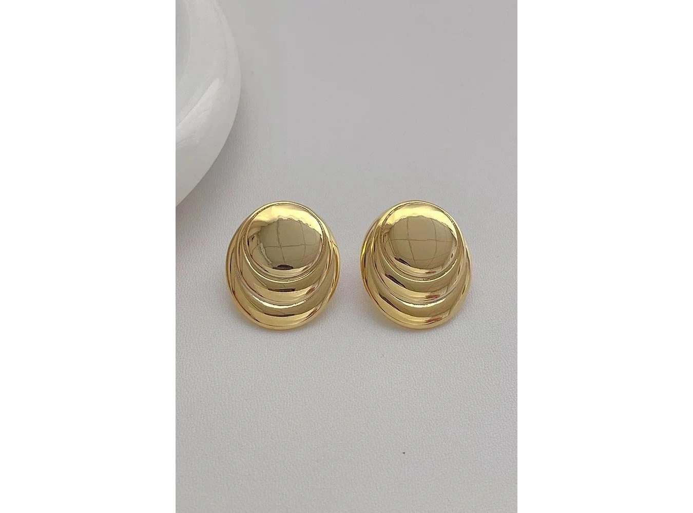 Altın Renk Çelik Küpe (Çift)