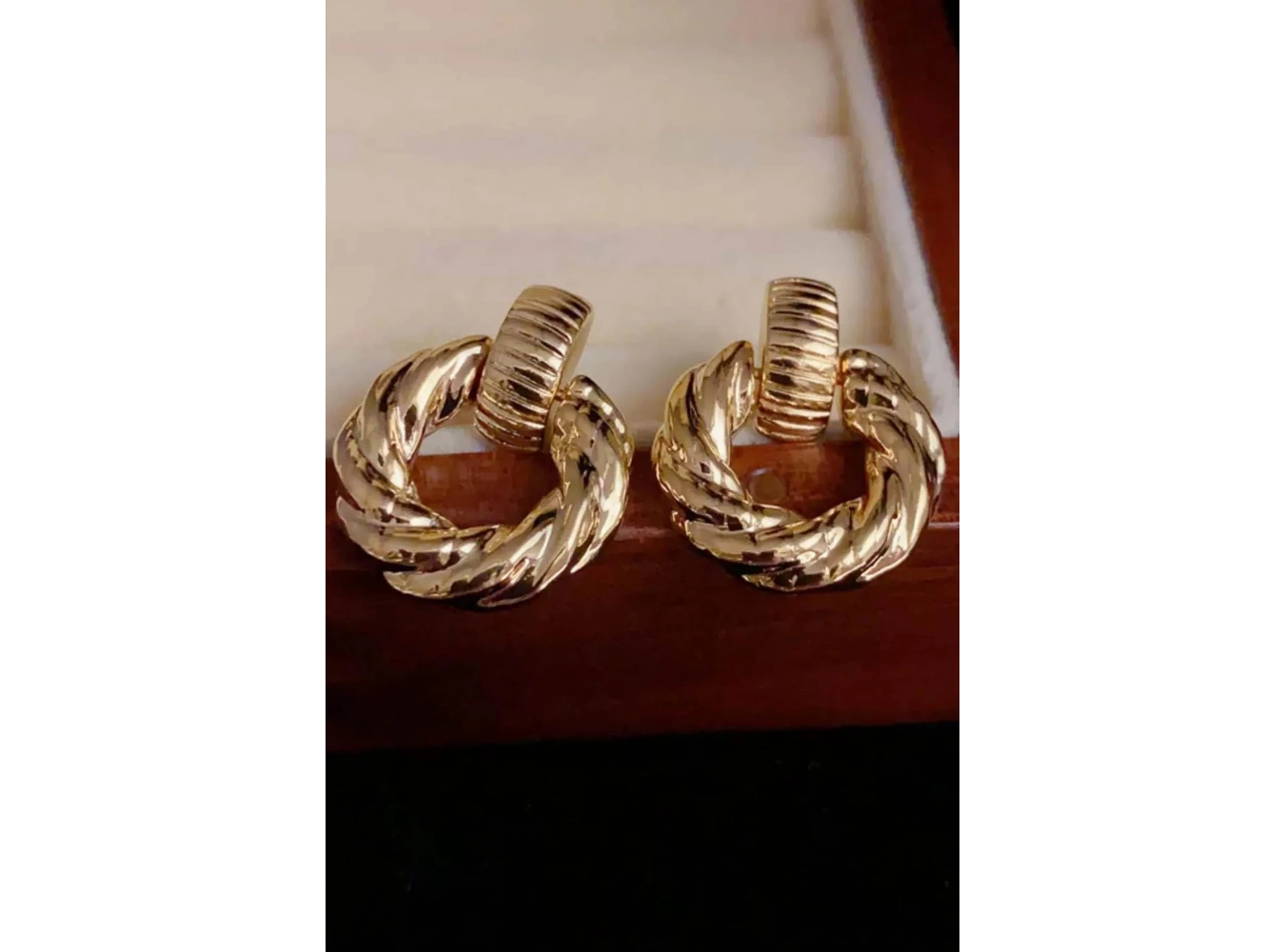 Altın Renk Çelik Küpe (Çift)