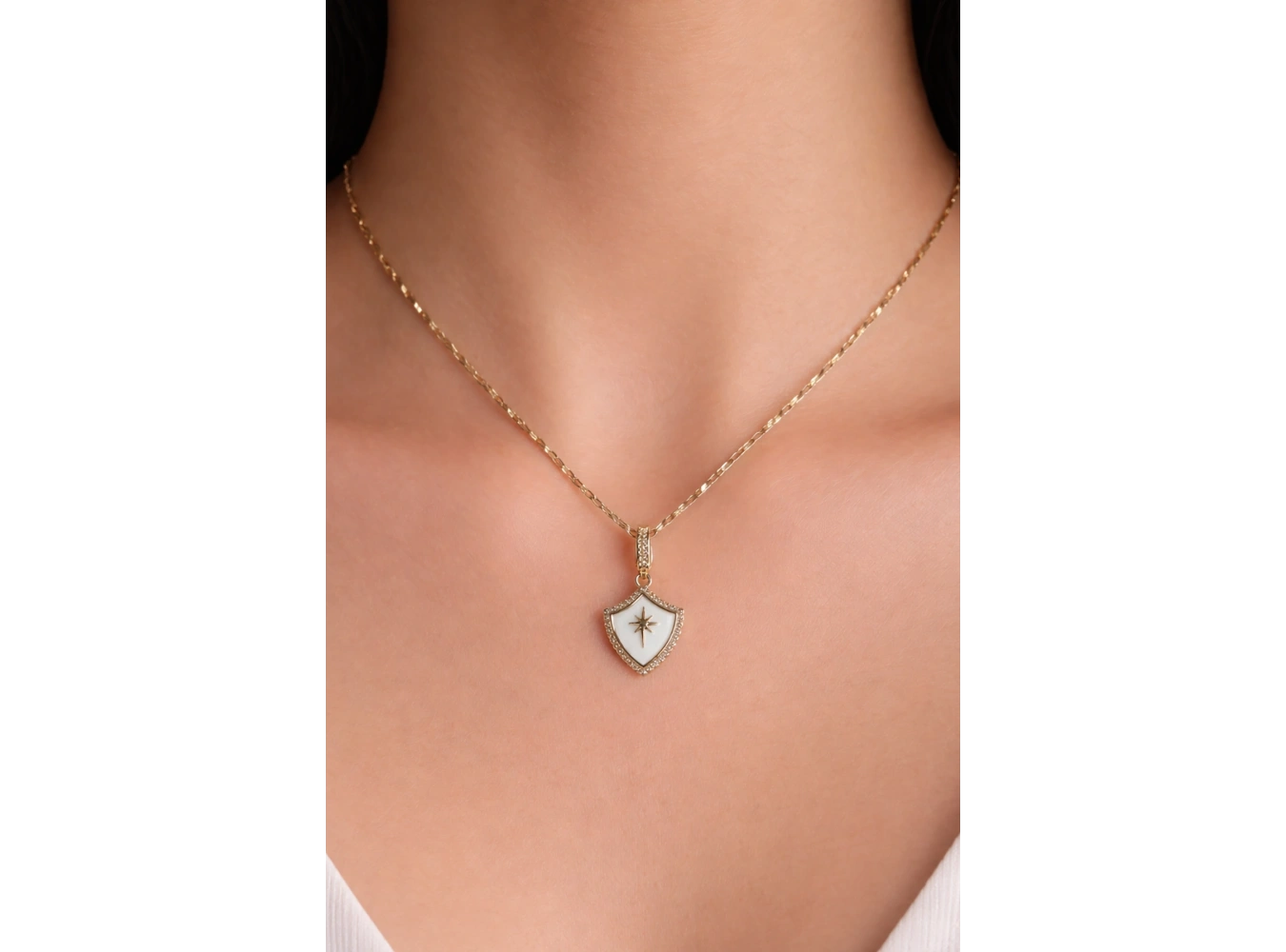 Altın Renk Çelik Y Kolye