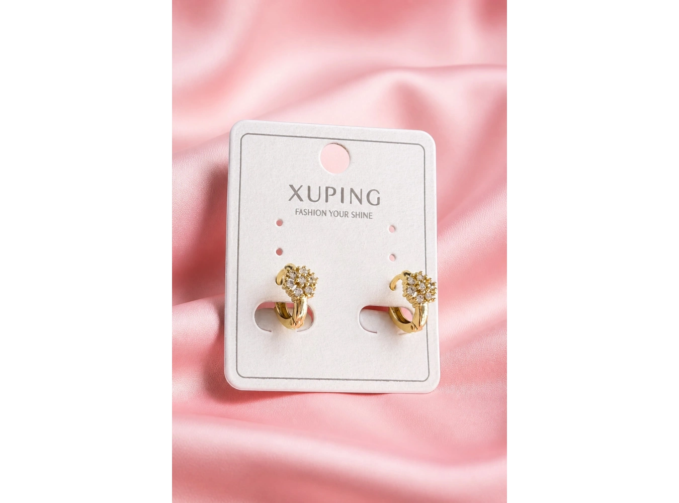 Altın Renk Çiçek Detaylı Xuping Halka Küpe (Çift)