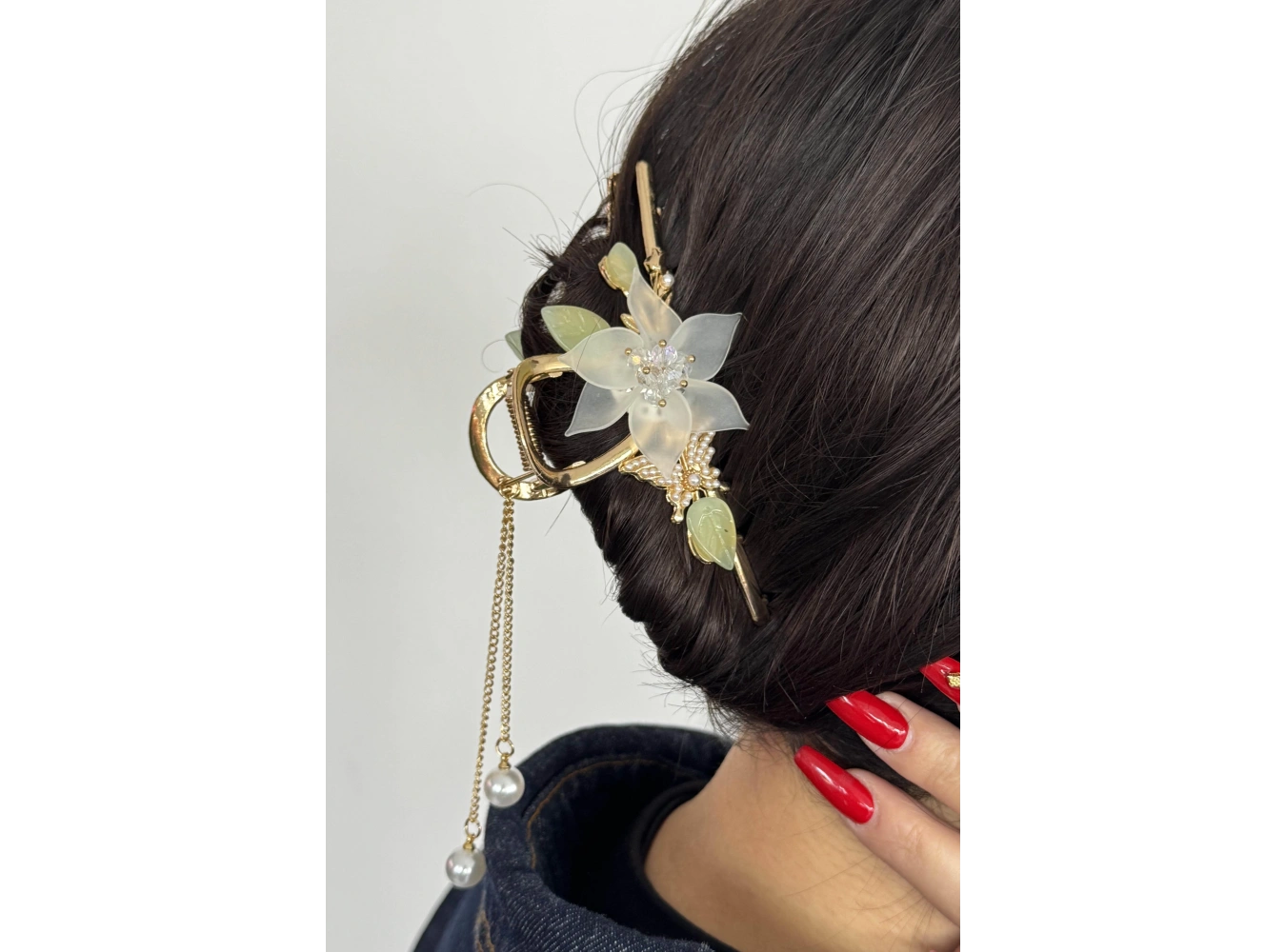 Altın Renk Çiçek Figürlü Metal Mandal Toka