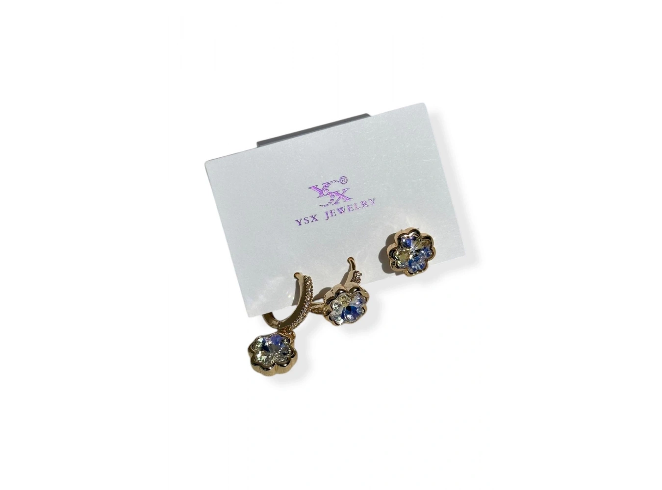 Altın Renk Çiçek Figürlü Taş Detaylı 3lü YSX Küpe Set