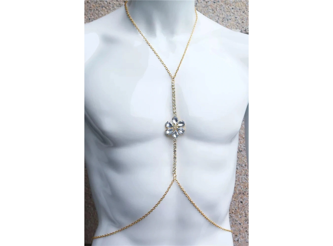 Altın Renk Çiçek Figürlü Taş Detaylı Tasarım Vücut Aksesuar