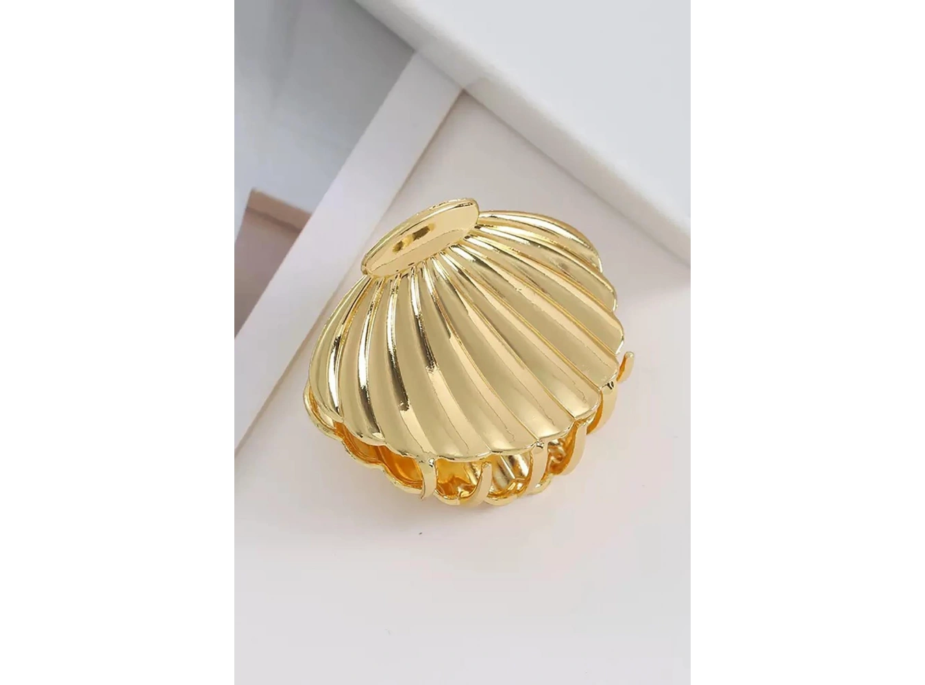 Altın Renk Deniz Kabuğu Figürlü Metal  Mandal Toka