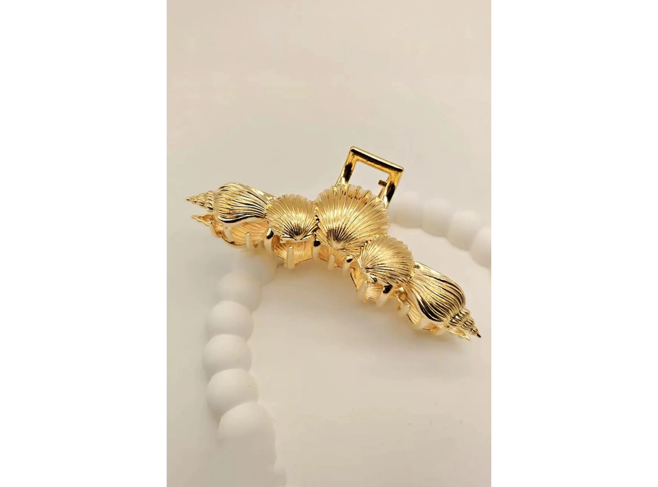 Altın Renk Deniz Kabuğu Figürlü Metal  Mandal Toka