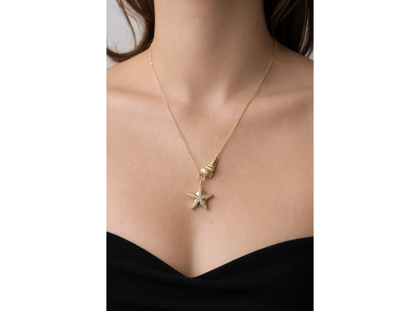 Altın Renk Deniz Kabuğu Ve Deniz Yıldızı 14K Altın Kaplama Vip Taşlı Kolye