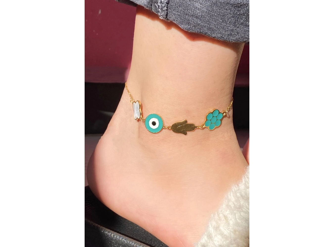 Altın Renk El Figürlü Çelik Halhal