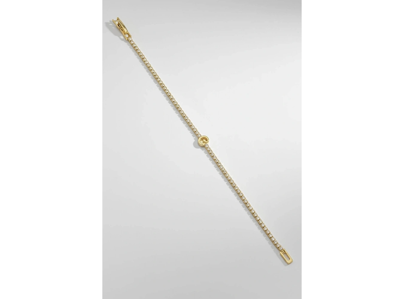 Altın Renk G Harfli Taş Detaylı Çelik Bileklik