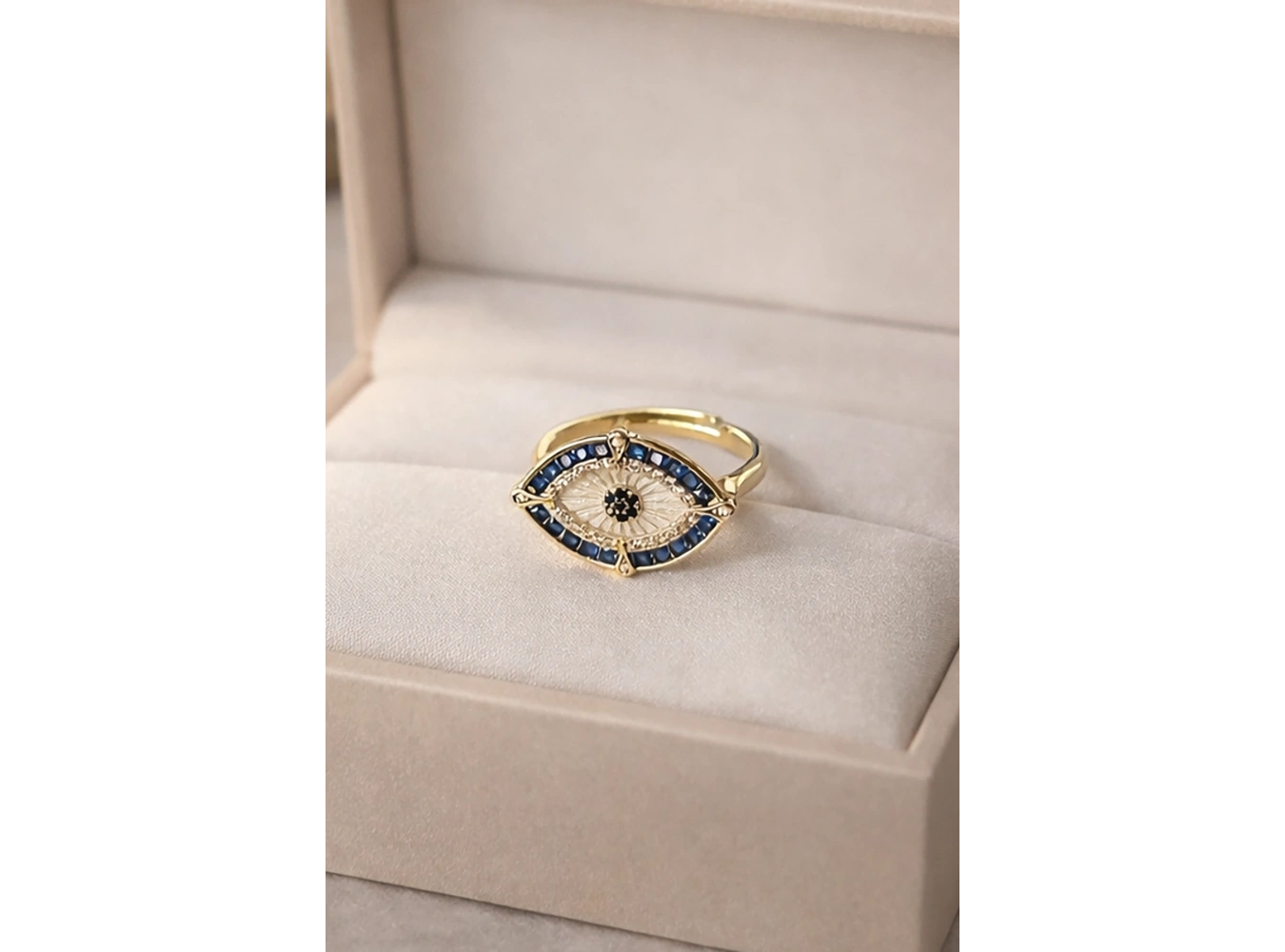 Altın Renk Göz Figürlü Ayarlanabilir Yüzük