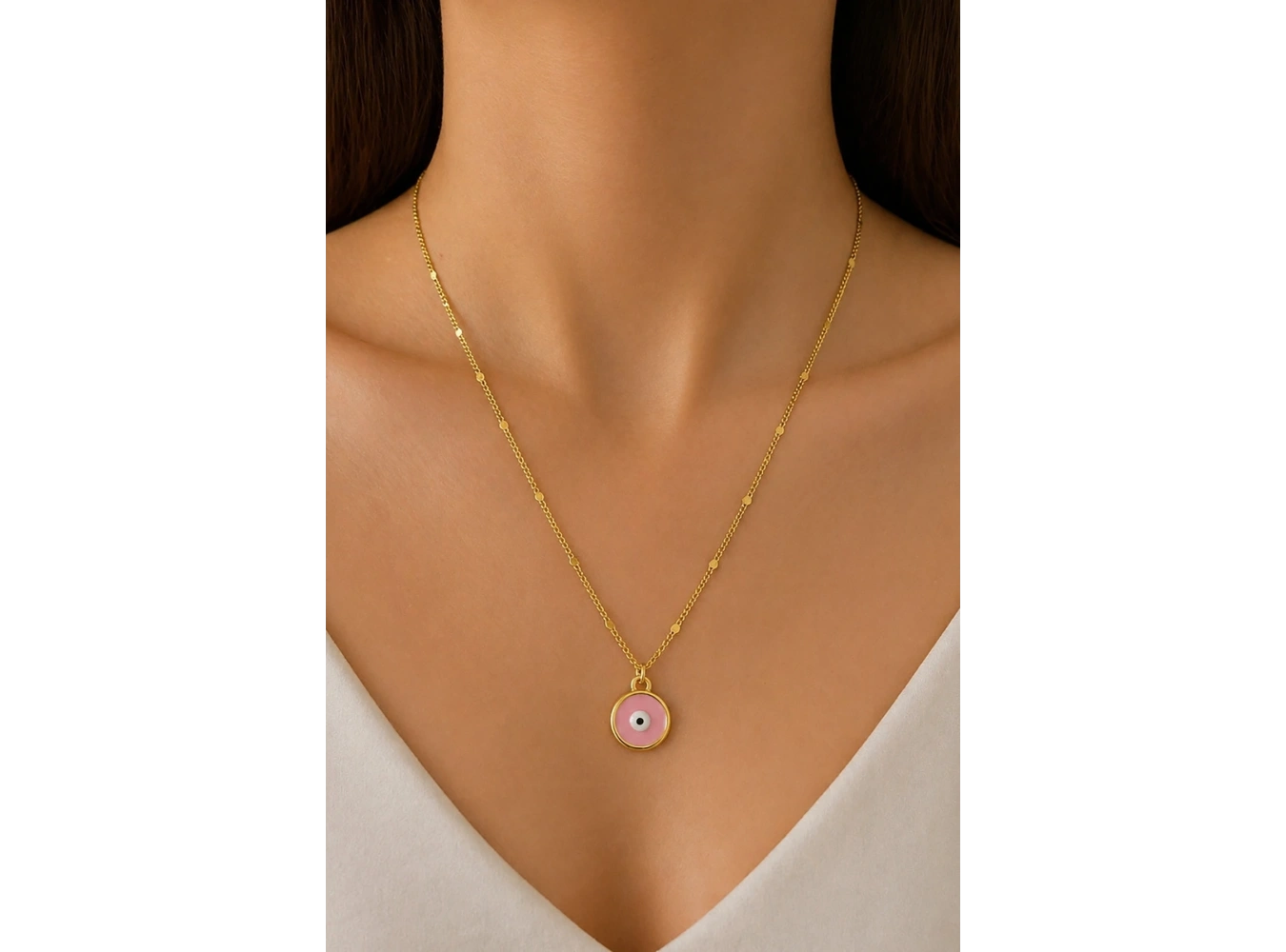 Altın Renk Göz Figürlü Çelik Kolye