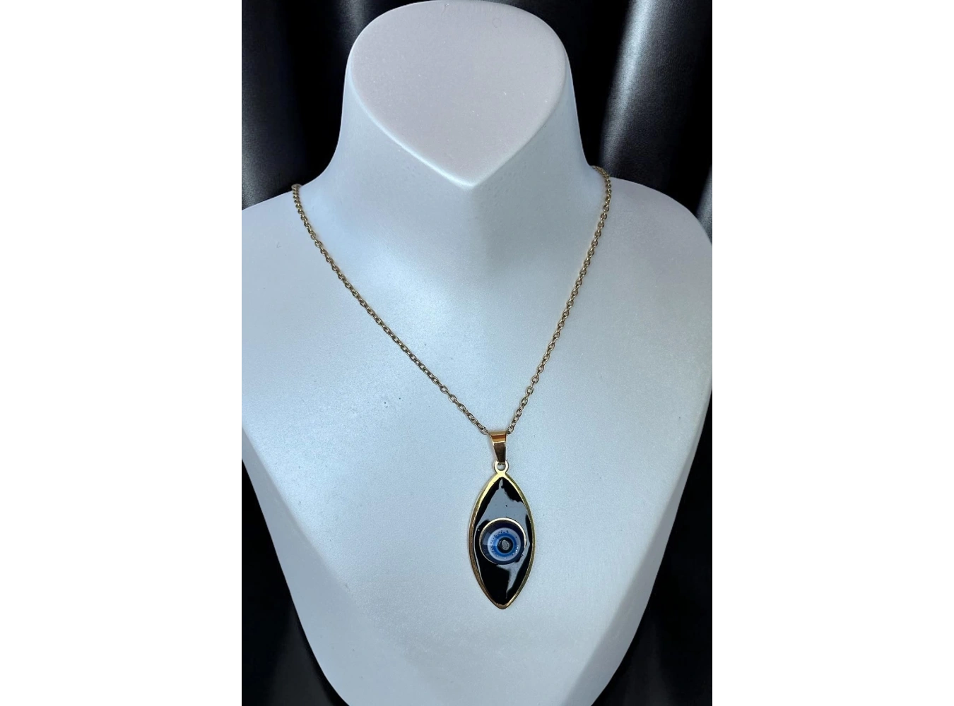 Altın Renk Göz Figürlü Çelik Kolye