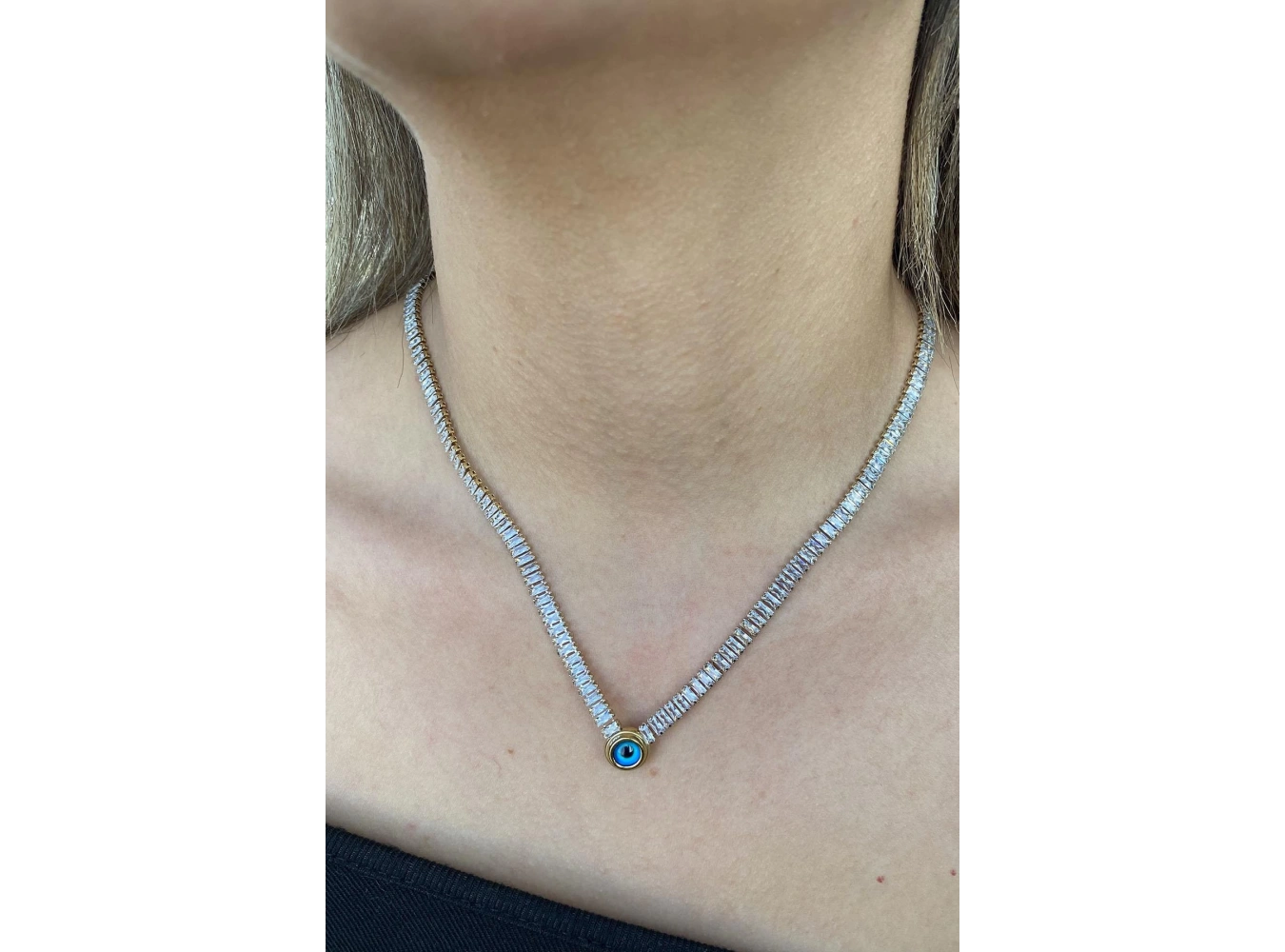 Altın Renk Göz Figürlü Su Yolu Çelik Kolye