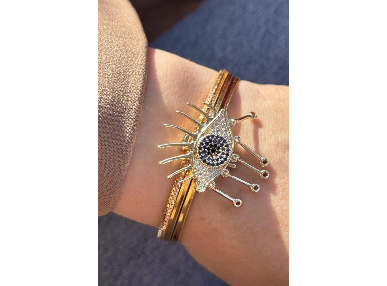 Altın Renk Göz Figürlü Taş Detaylı Ajda Charm / Kolye/ Bileklik Ucu