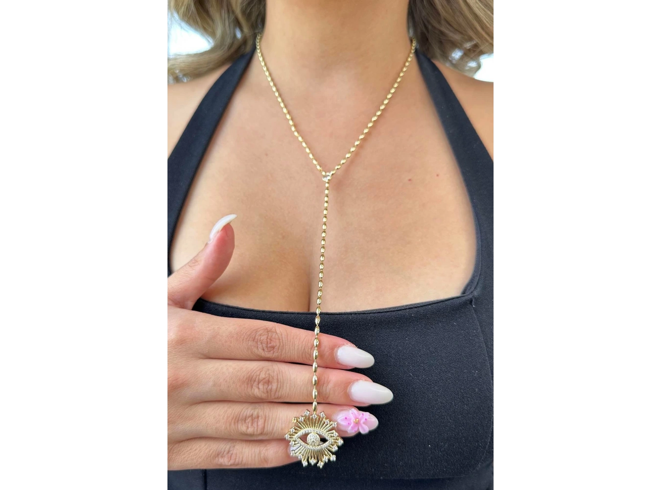 Altın Renk Göz Figürlü Y Kolye